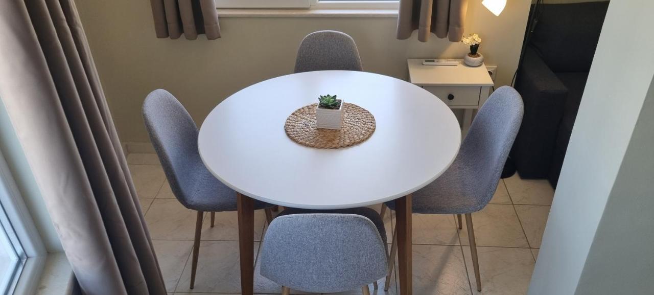 Nessebar Sky Apartment - Top Location - 2 Minutes To South Beach & South Park - 8 Minutes To Old Town Eksteriør billede